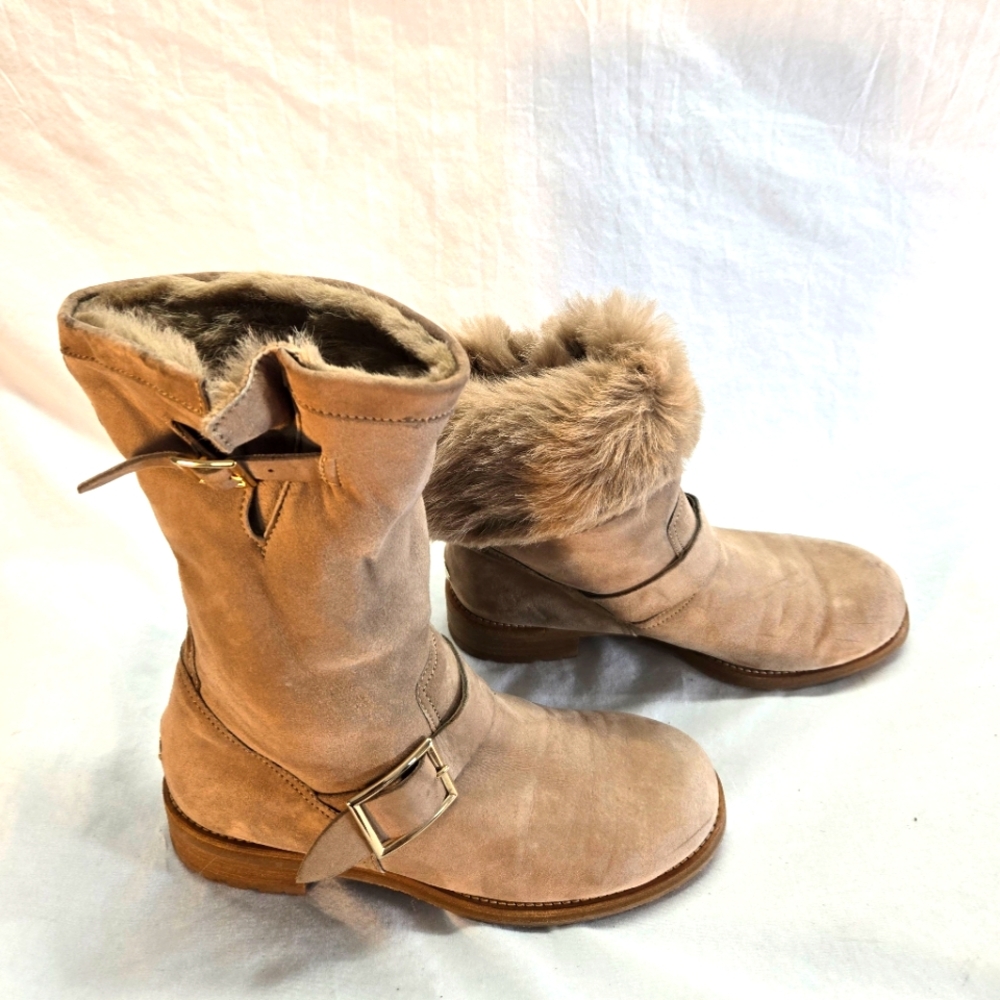 JIMMY CHOO Women's 40 Beige Suede & Fur Lined Buckle Detail Biker Ankle Boots - Picture 2 of 10